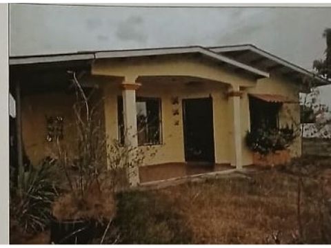 exclusiva casa en venta en cocle