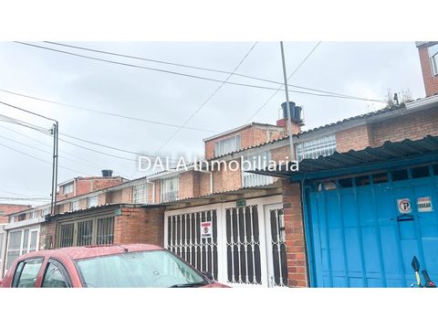 se vende casa en chia sector ibaro tres