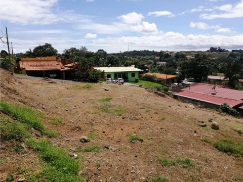 se vende terreno en la industrial la chorrera mmm