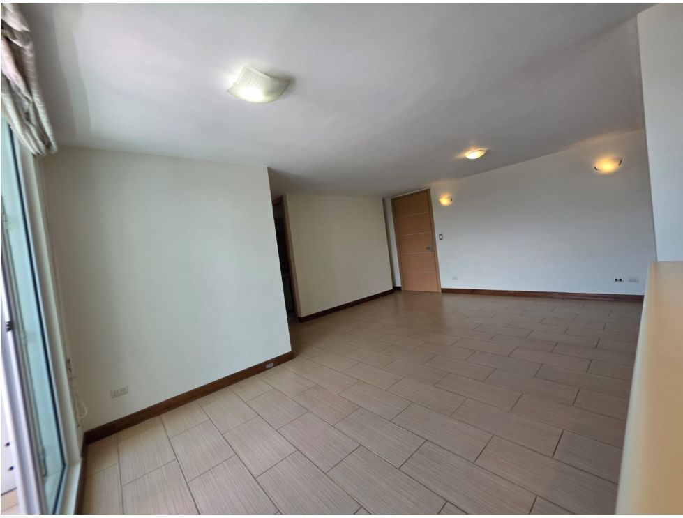 Apartamento en Renta Zona 14 - Miniatura 6