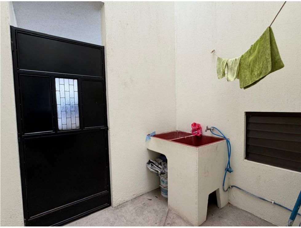 CASA EN RENTA EN SAN LUCAS SACATEPÉQUEZ, EN CONDOMINIO - Miniatura 7