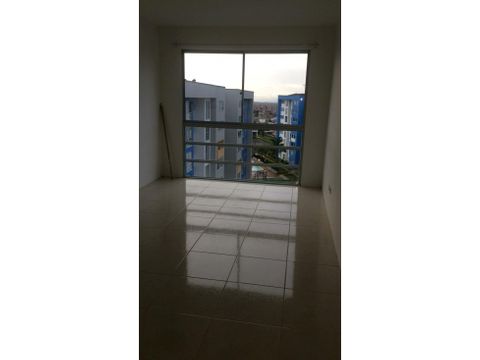 se vende apartamento en san joaquin cuba