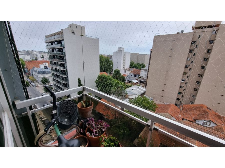departamento de 2 ambientes con balcon saliente zona guemes
