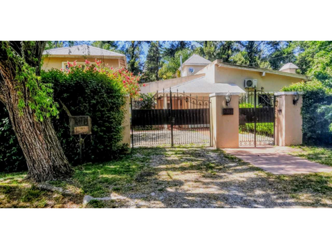 casa 4 dormitorios con pileta y quincho villa elisa