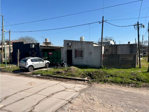 4 propiedades en un lote de 576 m2 berisso