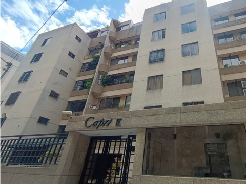 venta de apartamento urb miranda