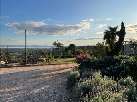 630 m2 en san bernardino con vista al lago alta pietra