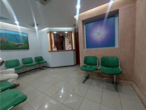 alquilo oficinaconsultorio clinicas caracas san bernardino 5388