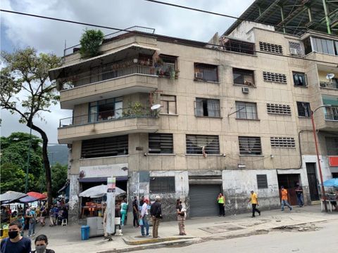 se vende edificio 600m2 catia 4469