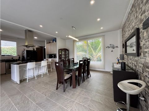 se vende casa campestre en via cerritos pereira