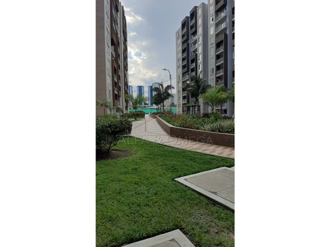 venta de apartamento comodo en varsovia ibague