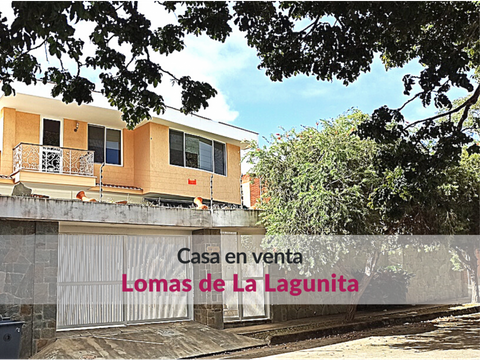 linda casa en venta en lomas de la lagunita bordeada de jardines