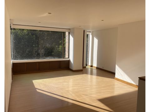 vendo o arriendo apartamento semiremodelado en la cabrera