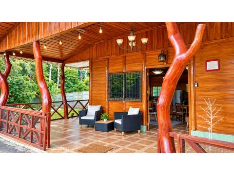 dos cabanas airbnb en la marina san carlos