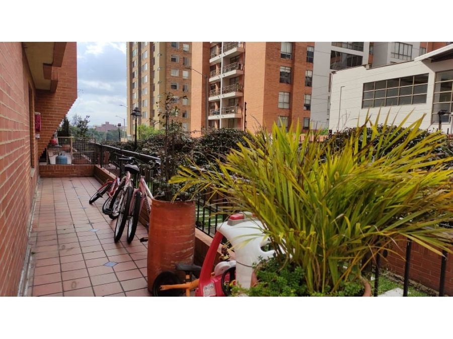 lisboa venta apartamento 87 mt2 con terraza