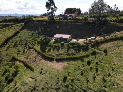 finca alto del chocho via marinilla penol