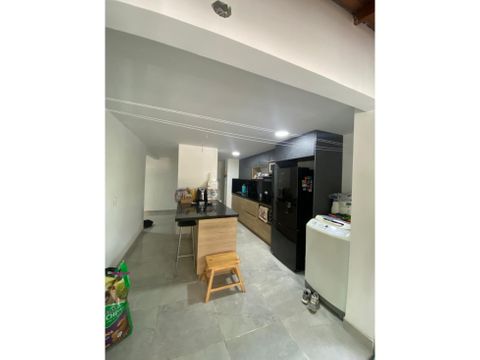 apartamento loma de los bernal parte baja