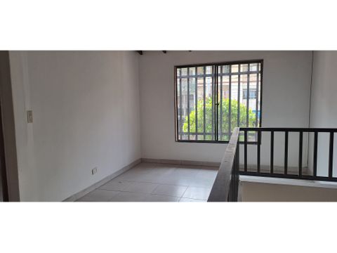 venta casa itagui santa maria 2 piso parte techo parte terraza 118 mts