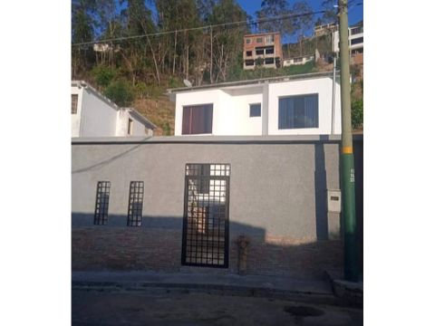 casa en venta de dos plantas en zona privada de colinas de carrizal