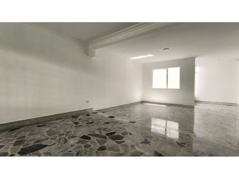 casa unifamiliar en arriendo para negocio en laureles medellin