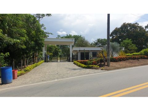 vendo lote unidad cerrada santa fe de antioquia area aprox 3250 m2