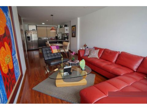 se vende apartaestudio en chico navarrap