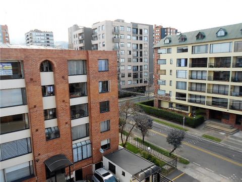 se vende apartamento duplex en cedritosa