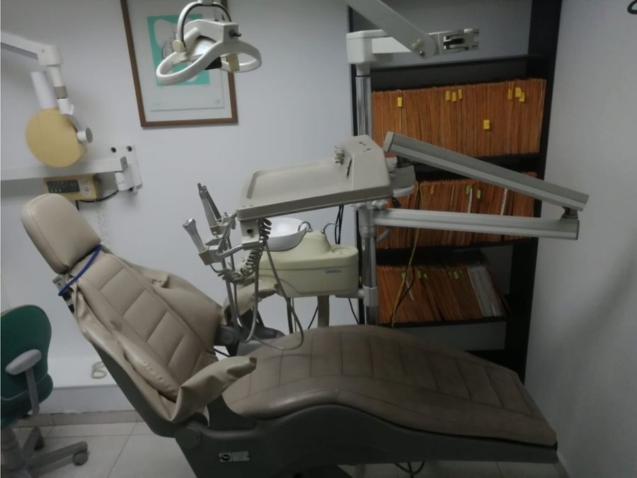 se vende clinica dental de 436 m2 en paitilla dmi