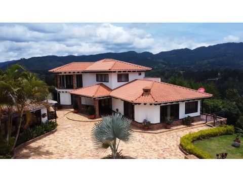 casa finca moderna vista de lujo lote 3800m2 oriente antioqueno