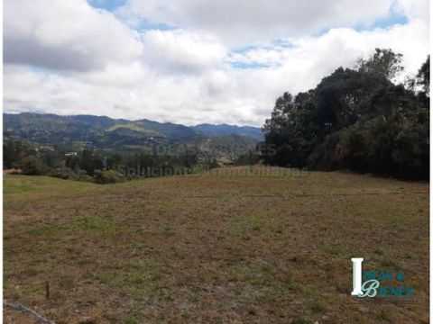 lote en venta sector loma del escobero