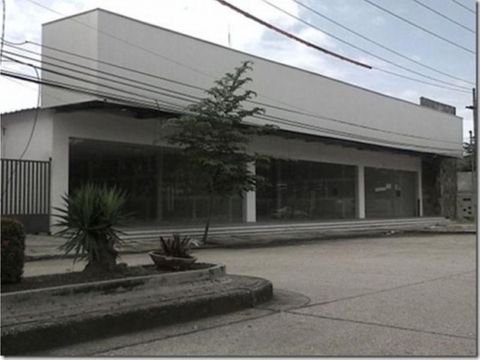 kennedy norte alquilo local comercial de 500 m2