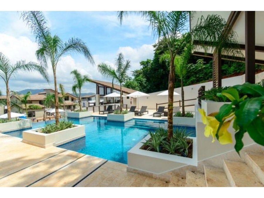 para inversionistas vendo elegante casa con piscina en ph nativa