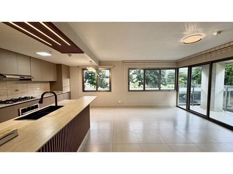 alquilo apartamento de 3 rec cbe ph midrise panama pacifico