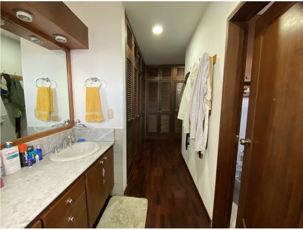 Se vende Apto 356m² 4h+s/5b+s/4p en Los Naranjos - 9