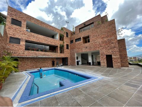 se vendealquila casa 850m2 4h2s7b6p lomas de las mercedes