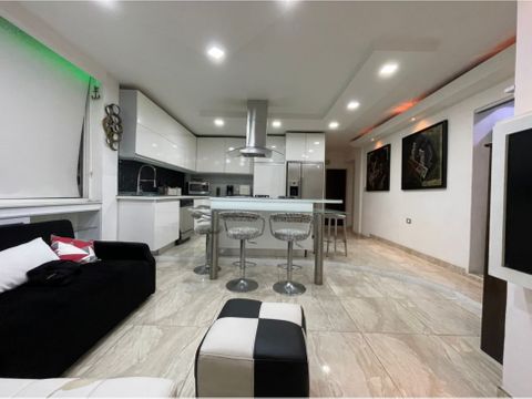 se alquilavende apto 107m2 2h3b1p en las mercedes