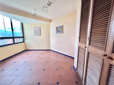 se vende apto ph 334m2 5hs35bs3p los naranjos del cafetal