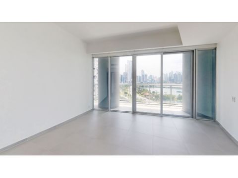 venta apartamento av balboa ph yacht club tower frente al mar