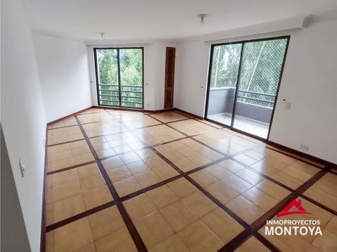 amplio apartamento en alamos pereira