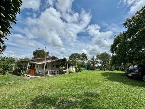 finca para la venta ubicada en montenegro quindio