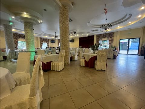 se vende local comercial con restaurante en san jose