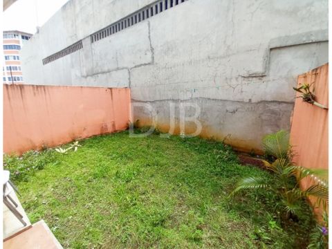 venta o alquiler de apartamento con patio en 88000 450 519