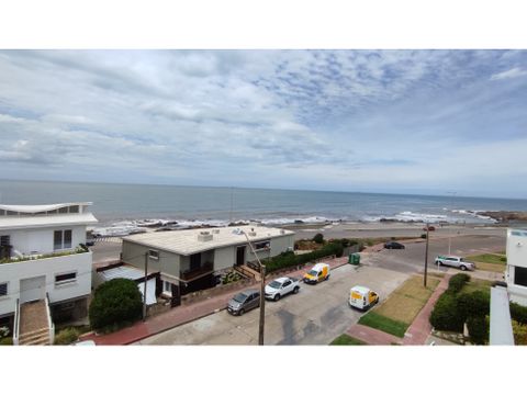 vende apartamento 3 dormitorios 2 banos y terraza de 160 m2