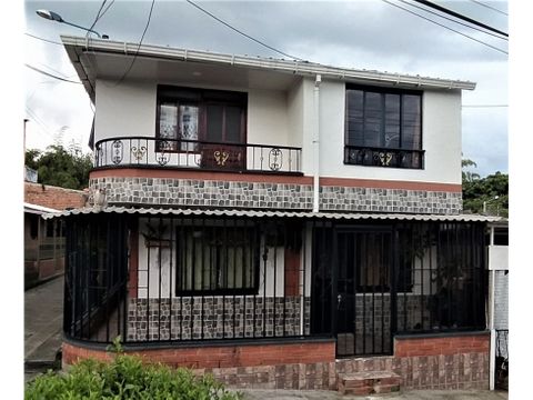 casa bifamiliar en venta al sur de la ciudadarmenia