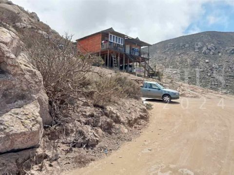 se vende terreno de 5000m2 con casa