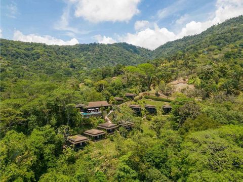 hotel boutique en venta tiki villas rainforest lodge and spa uvita osa