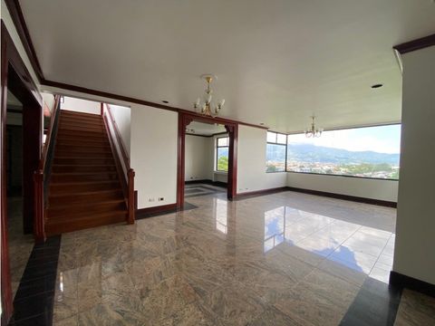alquiler de penthouse de 174 m2 los yoses san pedro