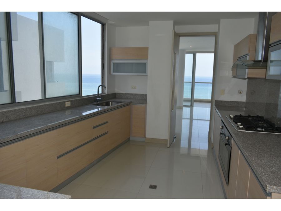 apartamento en venta primera linea de playa santa marta