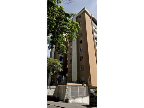 se alquila apartamento en la urbanizacion la urbina