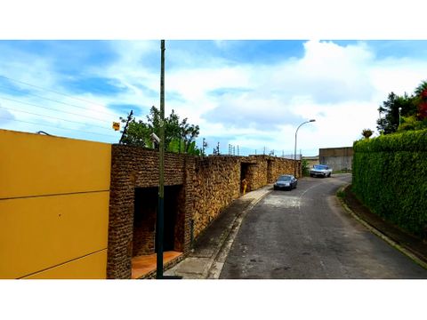 terreno en venta en el portal del hatillo